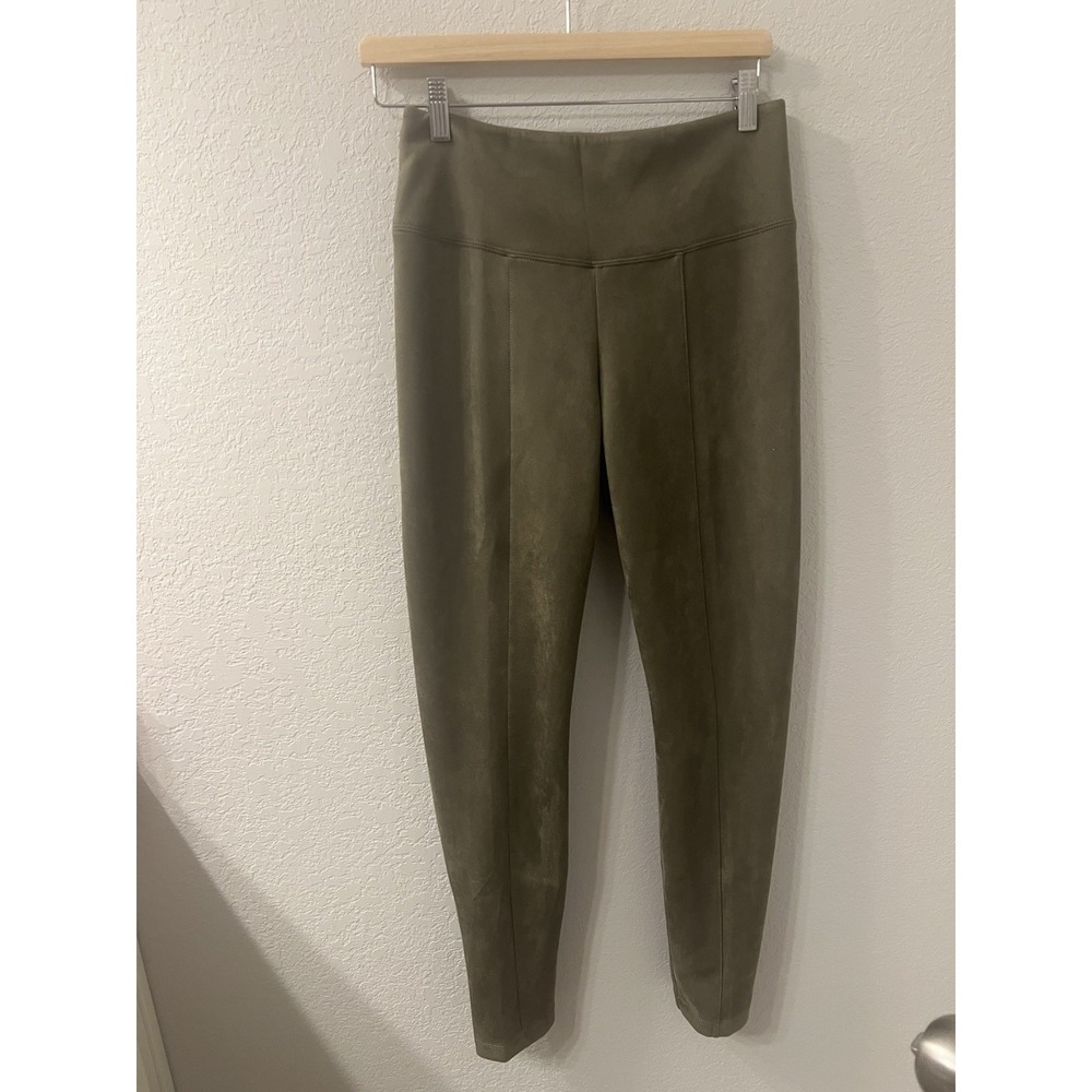WHBM RUNWAY LEGGINGS‎  Size  8 Olive Green Faux Suede Leggings